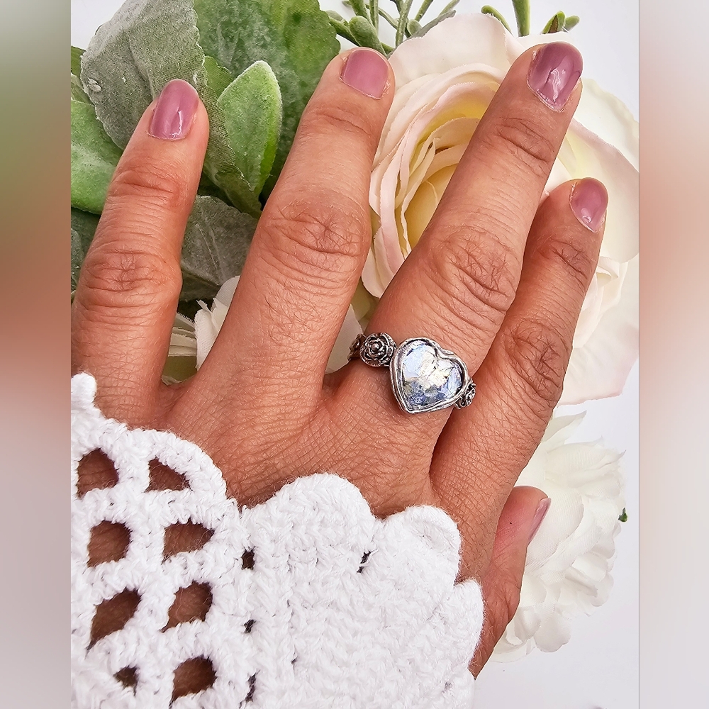 🥰 ROMAN HEART RING - Picture 4 of 6